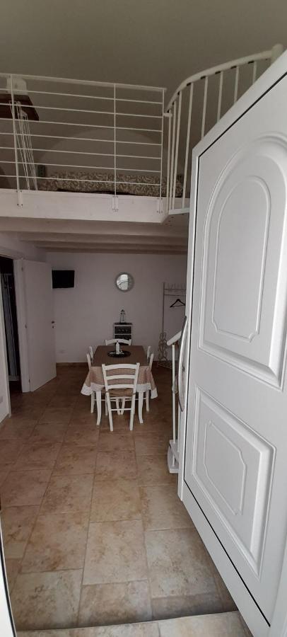 Appartamento Onda Marina โปลีญาโนอามาเร ภายนอก รูปภาพ